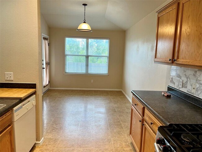Building Photo - 12032 Timber Heights Dr