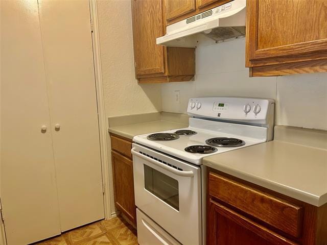 Building Photo - 411 Crestline Dr
