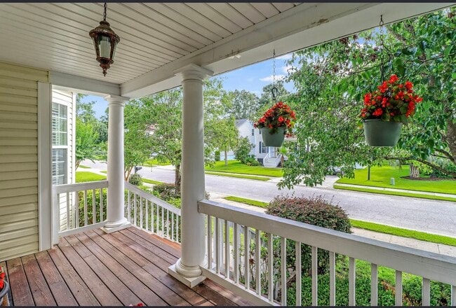 Foto del edificio - 1664 William Hapton Way