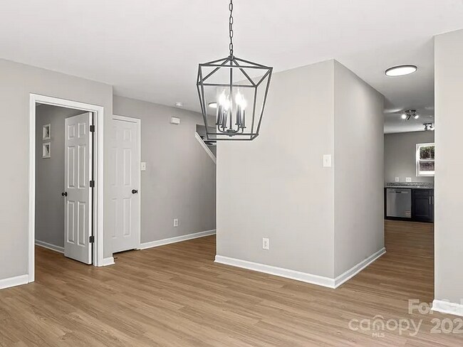 Foto del edificio - 6007 Shortleaf Pine Ct