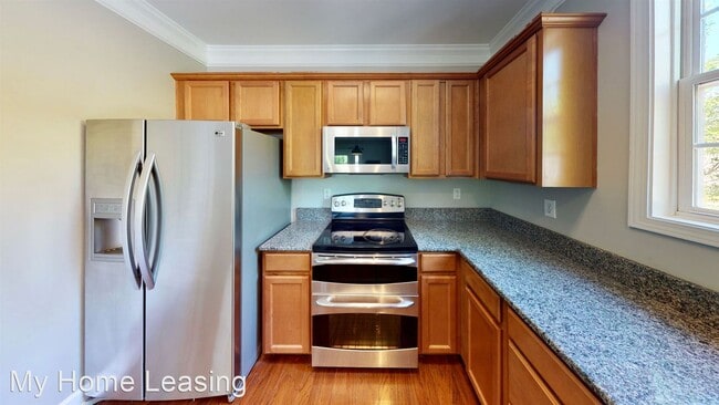 Building Photo - 3 br, 2.5 bath House - 8853 Arbor Creek Drive