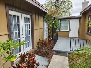 Building Photo - 4425 Fairview Ave