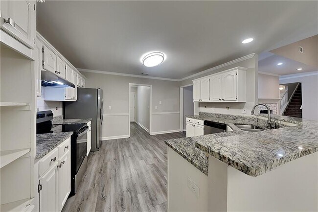 Foto del edificio - 5025 Oak Hollow Dr NW