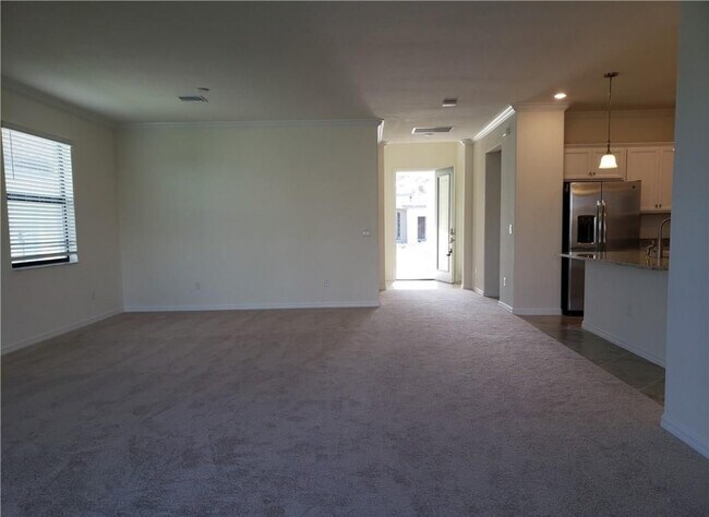 Foto del edificio - 9238 Shadow Oak Ln
