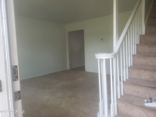 Foto del edificio - 329 Richlands Ave