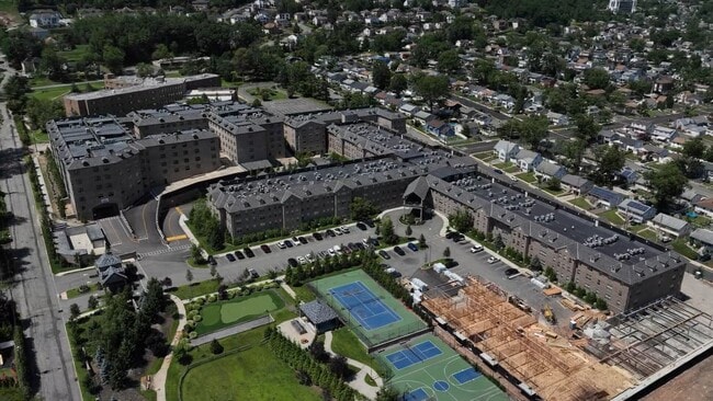  - The Manor at Totowa