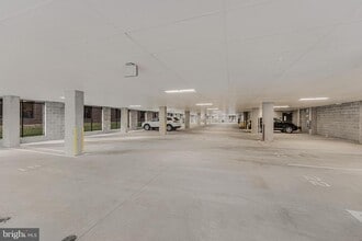 Building Photo - 21731 Dovekie Ter