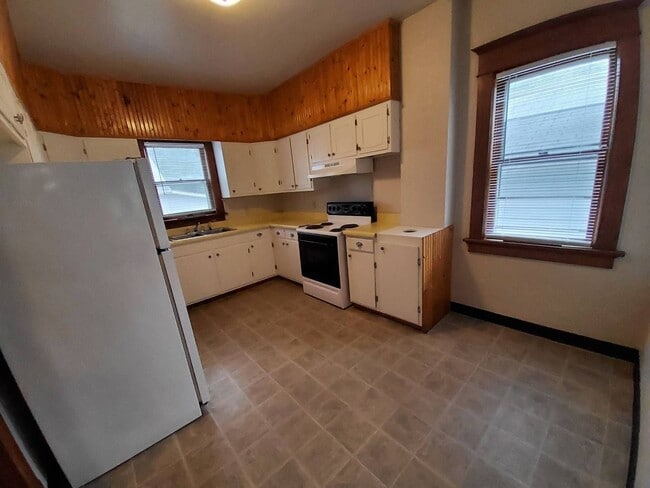 Foto del edificio - 1102 Chicago St