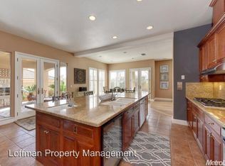 Building Photo - 5048 Crail Way