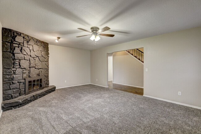 Foto del edificio - 816 N Briarcliff Dr