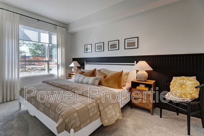 Building Photo - 550-2550 Belmont Heath SW