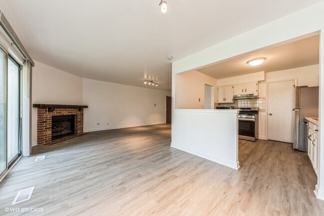 Building Photo - 602 Berkley Ct