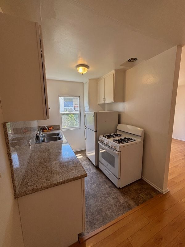 Foto del edificio - 924 N Ogden Dr