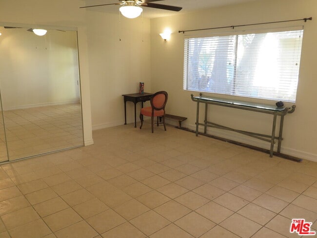 Building Photo - 12492 Gilmore Ave