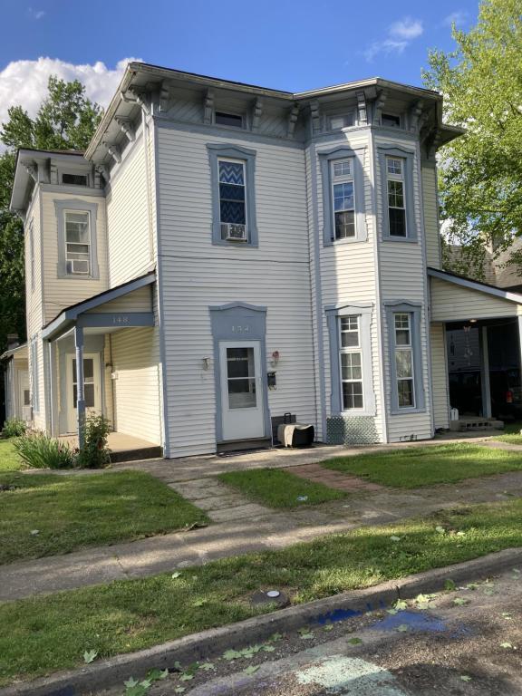 Building Photo - 148 Hivling St
