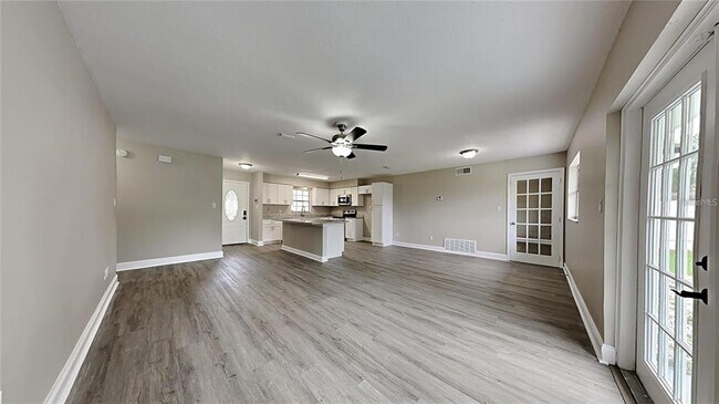 Foto del edificio - 1427 Benwick Way