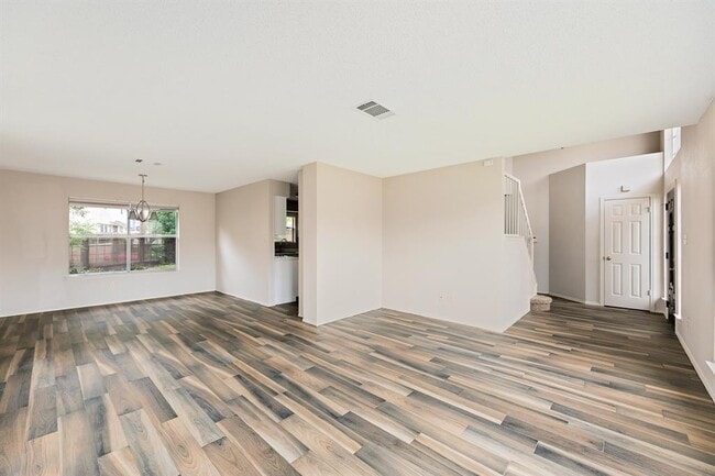Building Photo - 13202 Amasia Dr