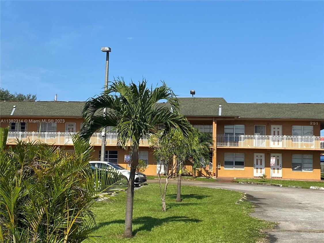 251 NW 177th St Unit A206, Miami Gardens, FL 33169 Condo for Rent in