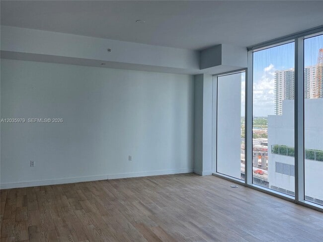 Building Photo - 1040 Biscayne Blvd