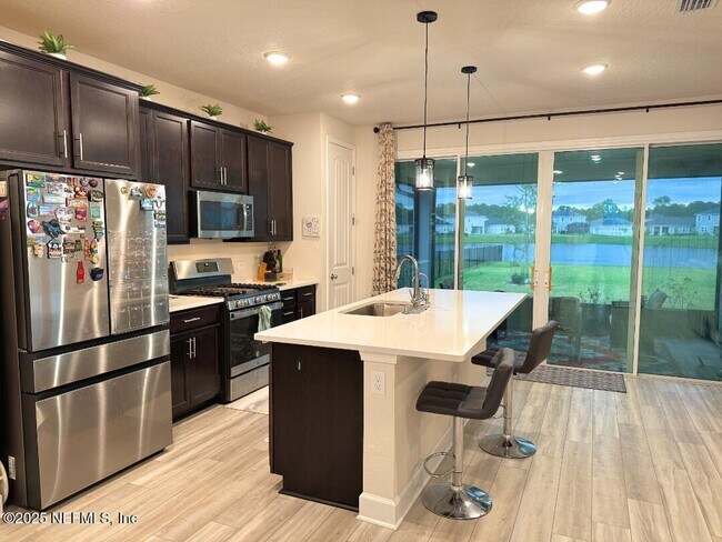 Building Photo - 47 Winged Elm Ct
