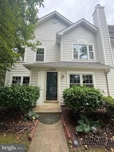 Building Photo - 13710 Creola Ct