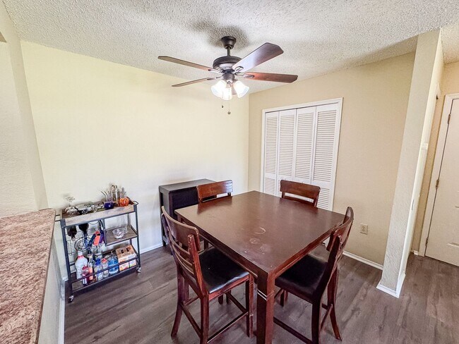 Foto del edificio - Windsor Park #718