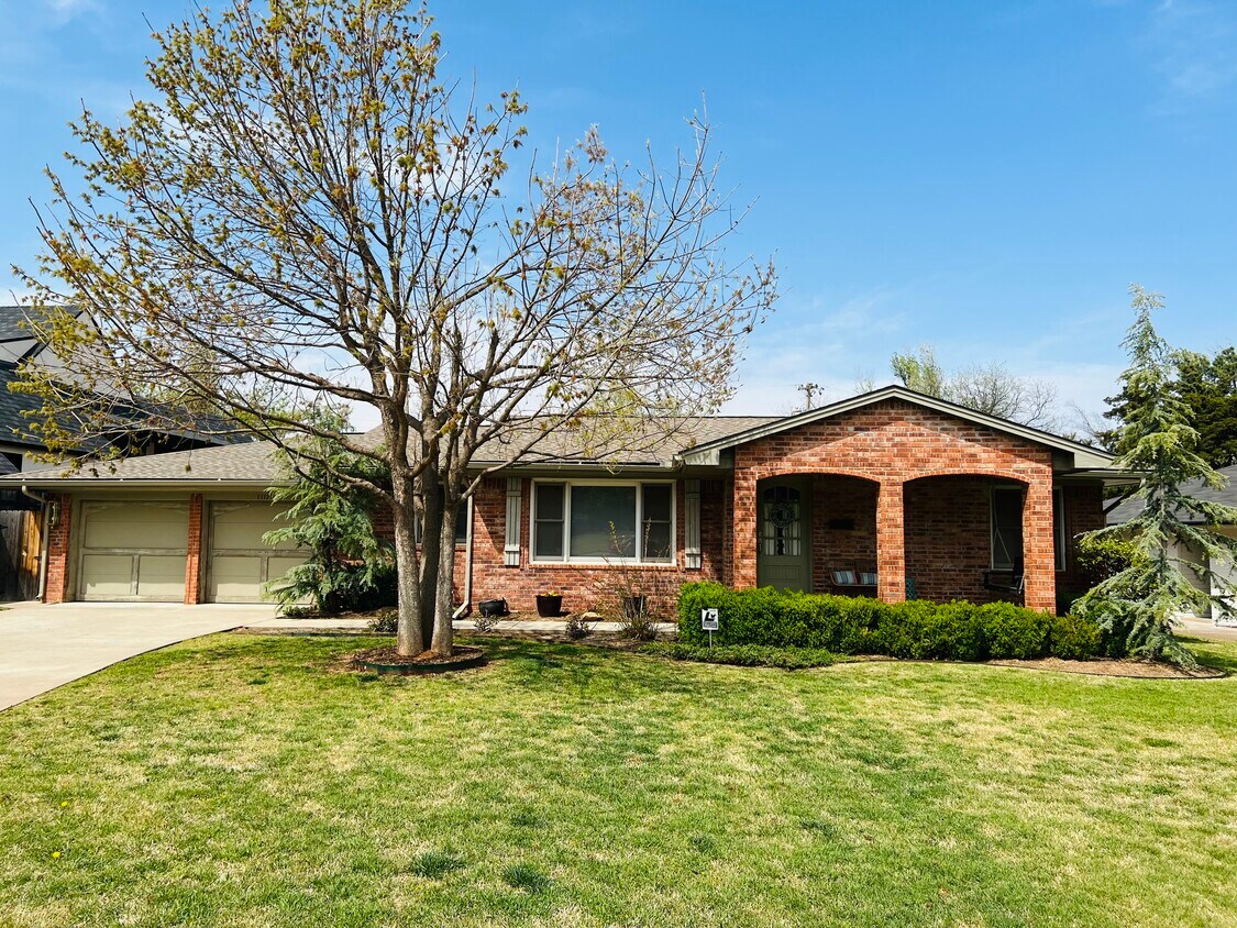 1117 Belford Ave, Nichols Hills, OK 73116 House for Rent in Nichols Hills, OK