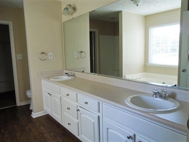 Building Photo - 2176 Parador Bend