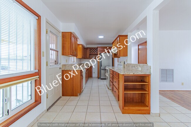 Foto del edificio - 6434 E Fordham Dr