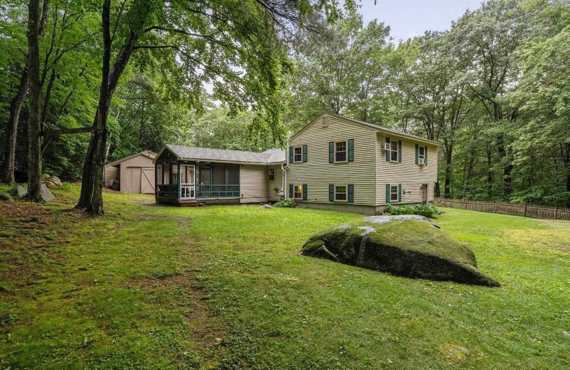 Primary Photo - 33 Brown Hill Rd