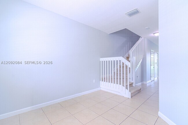 Foto del edificio - 9333 SW 227th St
