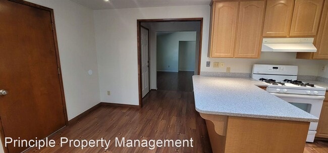 Building Photo - 3 br, 1.5 bath House - 2620 NW Ginseng Place