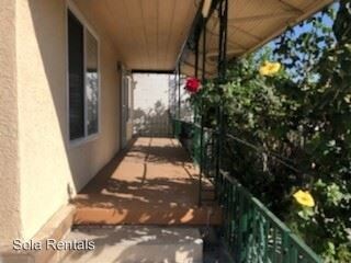 Foto principal - 639 E Willow St