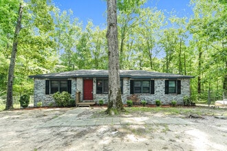 Building Photo - 8965 Cotton Rd