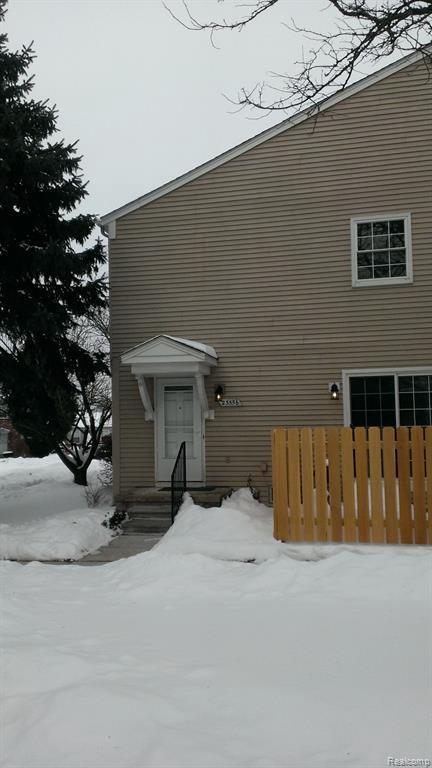Primary Photo - 23556 N Rockledge