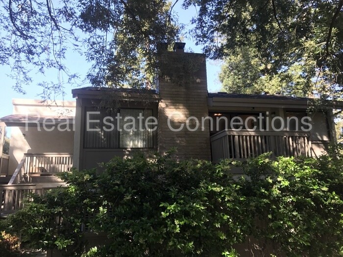 Building Photo - 19624 Vineyard Ln
