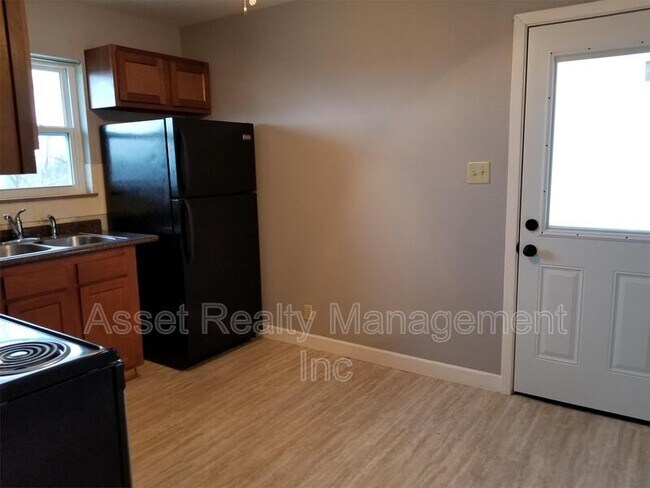 Photo - 3560 Buffat Mill Rd Apartment