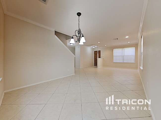 Building Photo - 21206 Bridgemeadows Ln