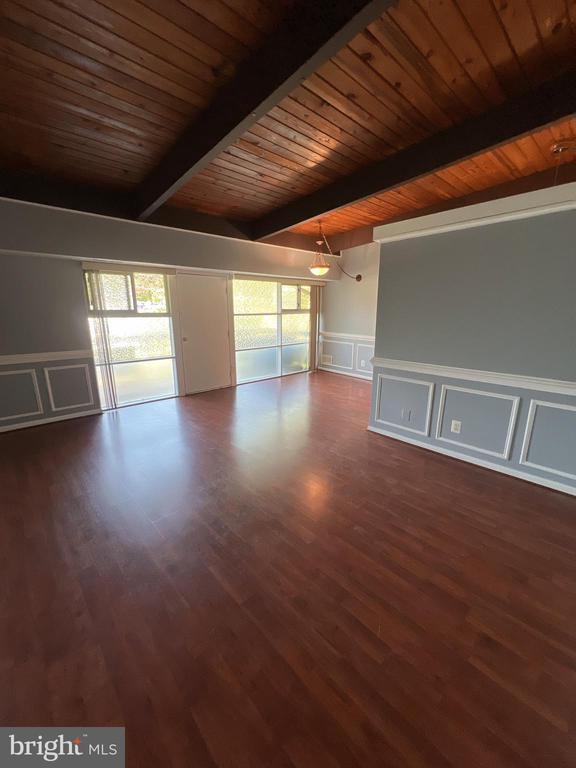 Building Photo - 4379 Americana Dr