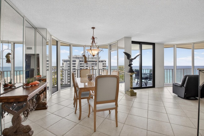 Building Photo - 2917 S Ocean Blvd
