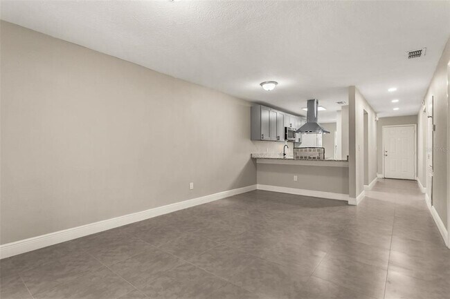 Foto del edificio - 2024 Trinidad Ct