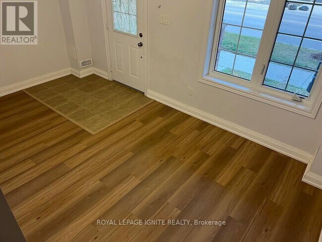 Photo du bâtiment - 636 Linden Dr