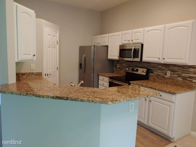 Primary Photo - 2 br, 2.5 bath Condo - 5611 Flagstone Way