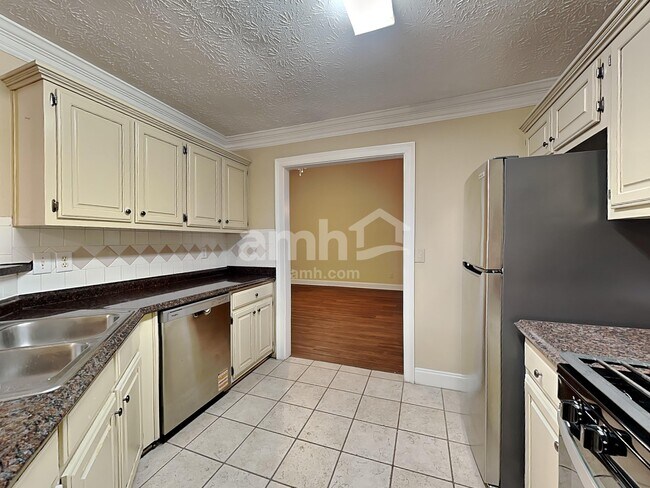 Foto del edificio - 1222 Joe Brogdon Ln