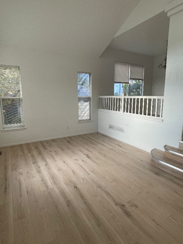 Foto del edificio - 9505 Yukon St