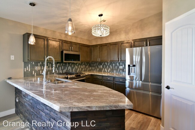 Foto del edificio - 3 br, 2 bath House - 3934 Mindy St.