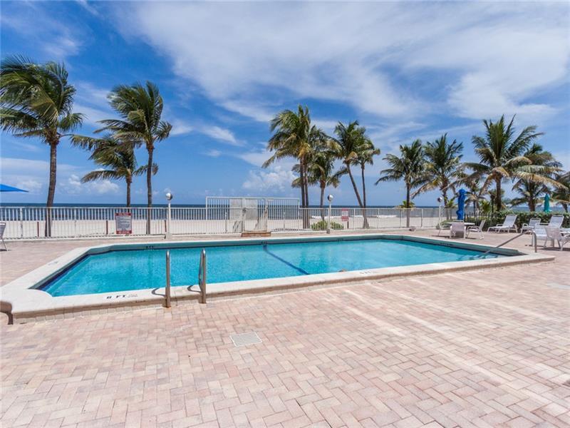 Primary Photo - 1000 S Ocean Blvd