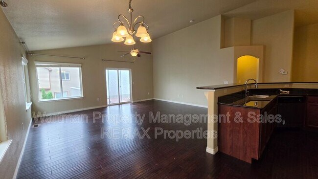 Foto del edificio - 907 Salmon Pond Way