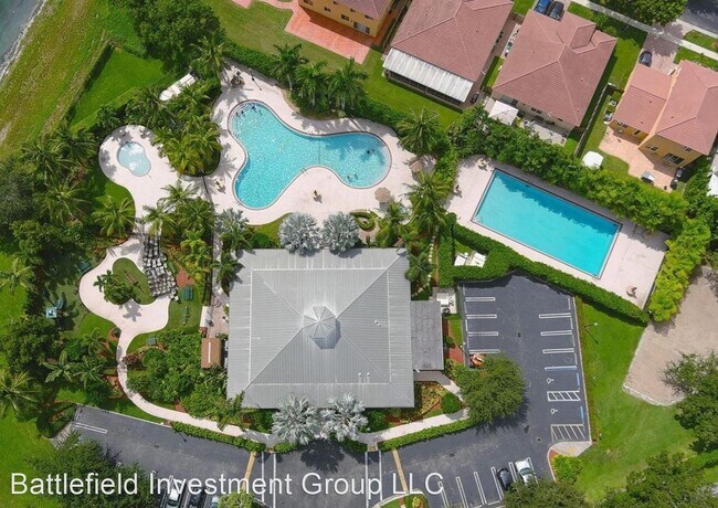 Foto del edificio - 4 br, 3.5 bath House - 3730 NE 23 CT