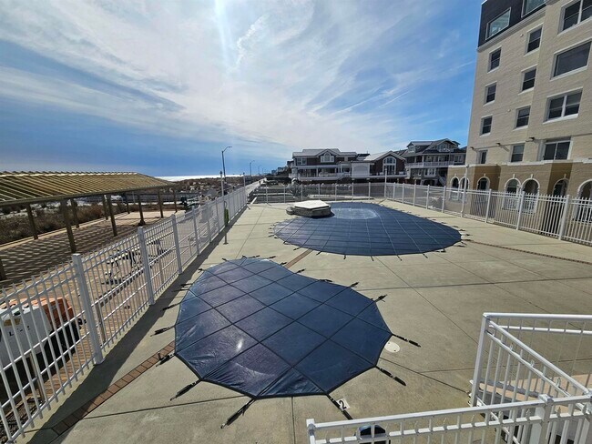 Foto del edificio - 6100 Boardwalk